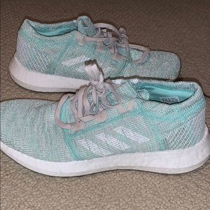 Adidas pureboost go